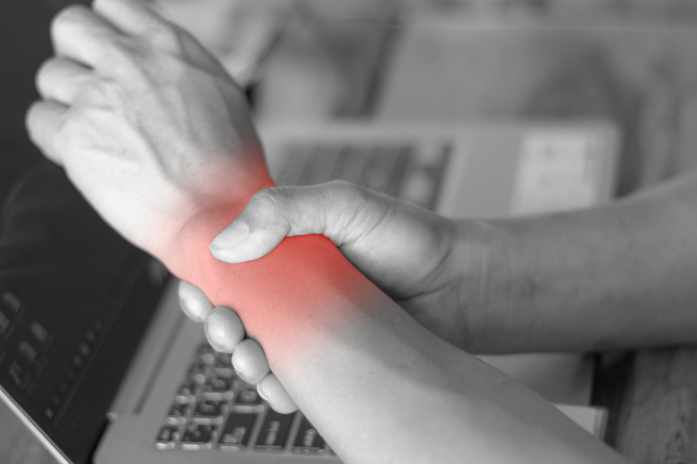 Why Does My Wrist Hurt? You May Have Dorsal Wrist Impingement Syndrome.